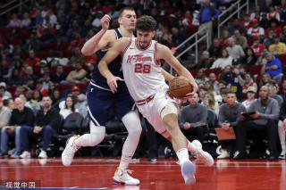 功于她的技 功于她的技